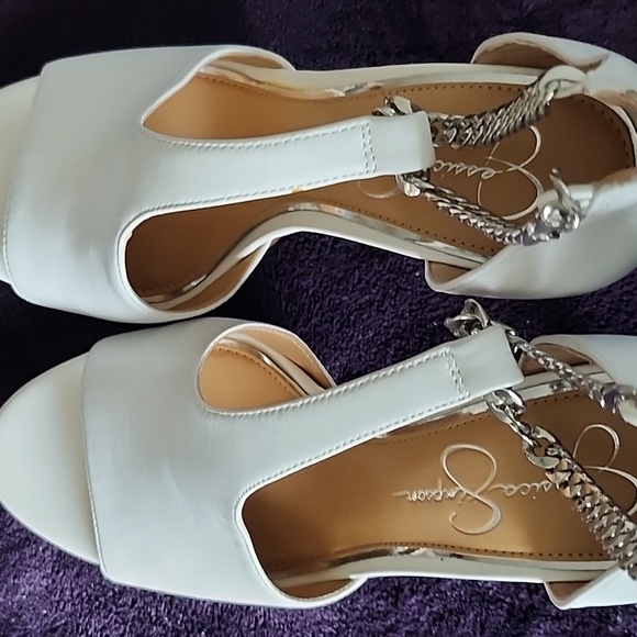 Shoes - Picture 5 of 5